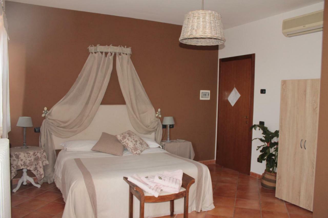 Agriturismo B&B Le Casette Sul Garda Cavaion Veronese Kültér fotó